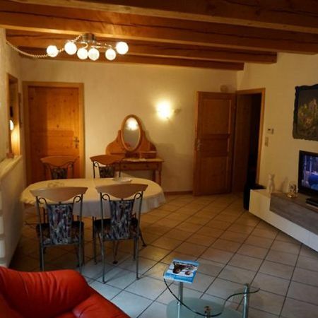 Ferienwohnung Naefelt Ґунценгаузен Екстер'єр фото